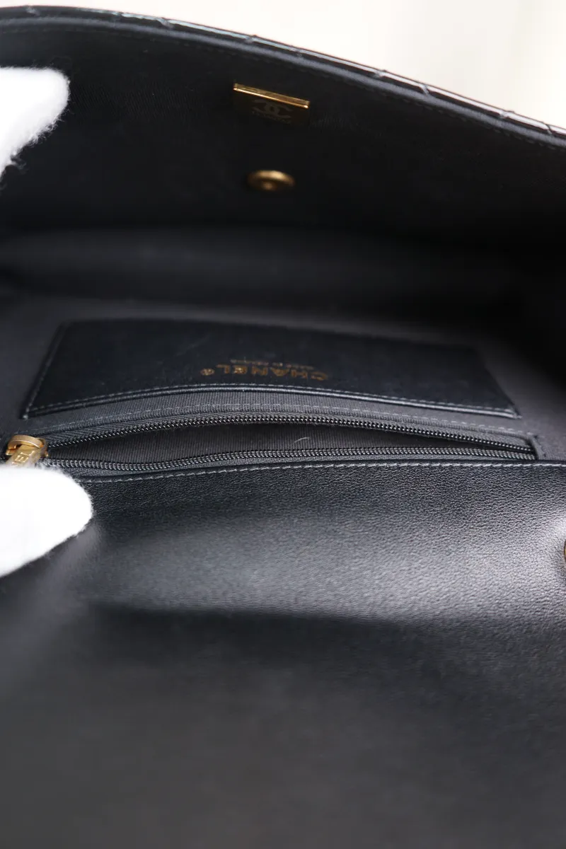 Chanel 25b Shoulder Crossbody Bag Black Patent Leather Microchip Edition · Dust Bag · 25 × 6 × 17 cm — detail view 15 of 20