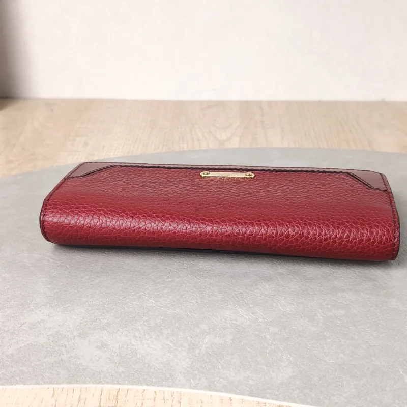BURBERRY Wallet Wallet Red Calfskin One Size 19 × 2 × 11 cm — detail view 6 of 11