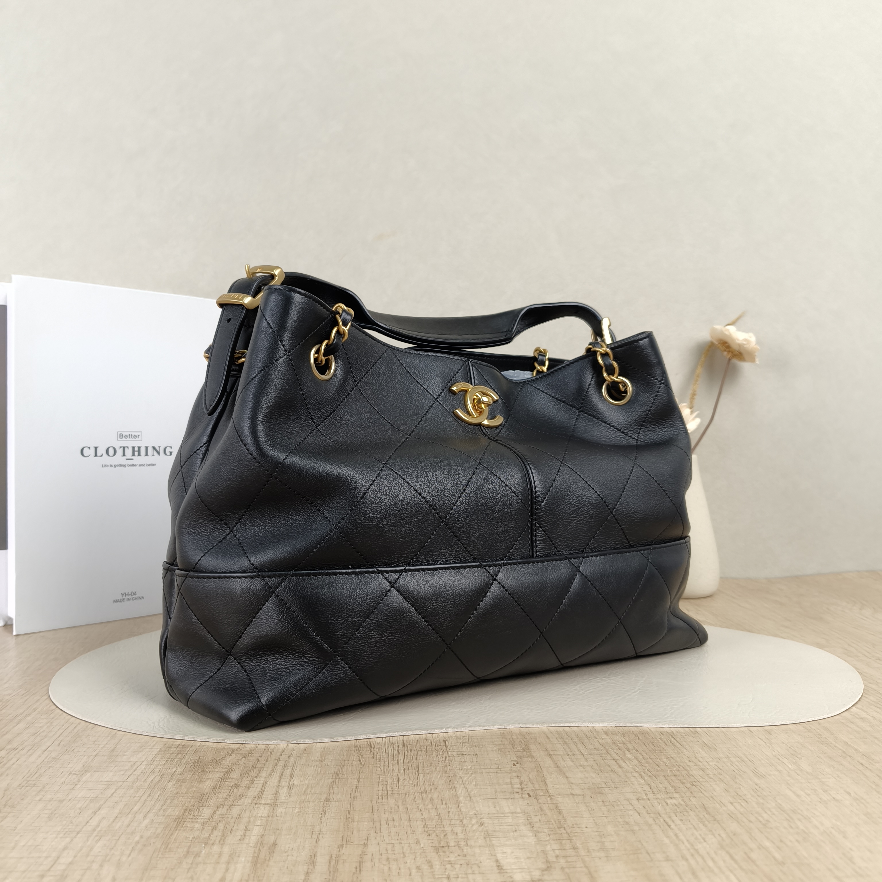 Chanel Shoulder Bag25a Top Handle Bag Black Calfskin36 × 14 × 24 cm — cover view 5 of 5