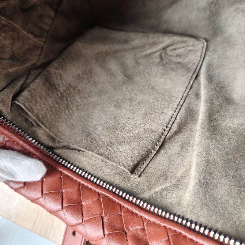 Bottega Veneta Top Handle Bag Woven Top Handle Bag Brown Calfskin One Size 34 × 16 × 20 cm — detail view 12 of 13