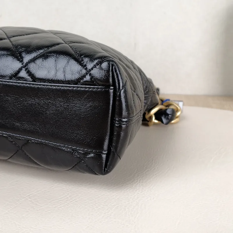 Chanel Shoulder Bag Hobo Black Lambskin Small22.5 × 8.5 × 19.5 cm — detail view 10 of 10