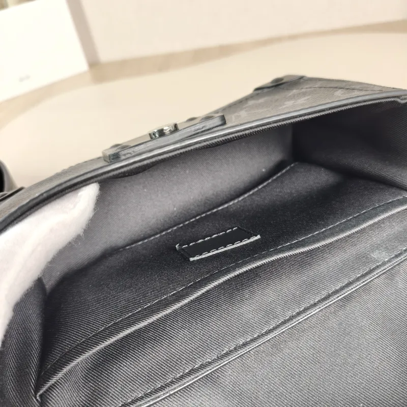 Louis Vuitton Crossbody Bag Soul Trunk Box Monogram PVC One Size 19 × 7 × 15 cm — detail view 11 of 11
