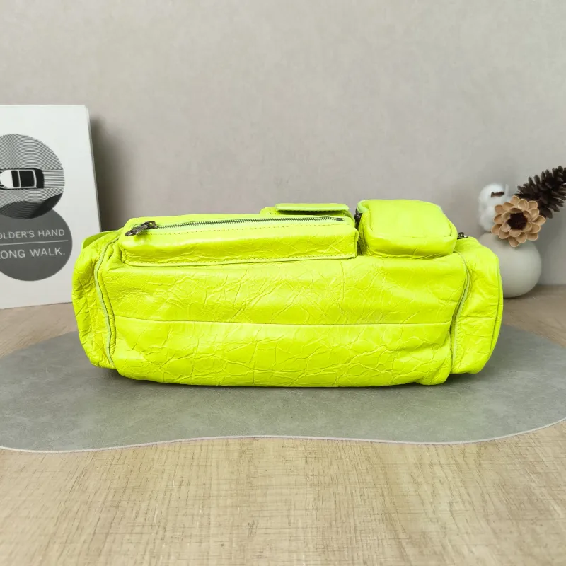 BALENCIAGA Shoulder Bag Superbusy Shoulder Bag Lambskin Mini 33 × 11 × 12 cm — cover view 5 of 6