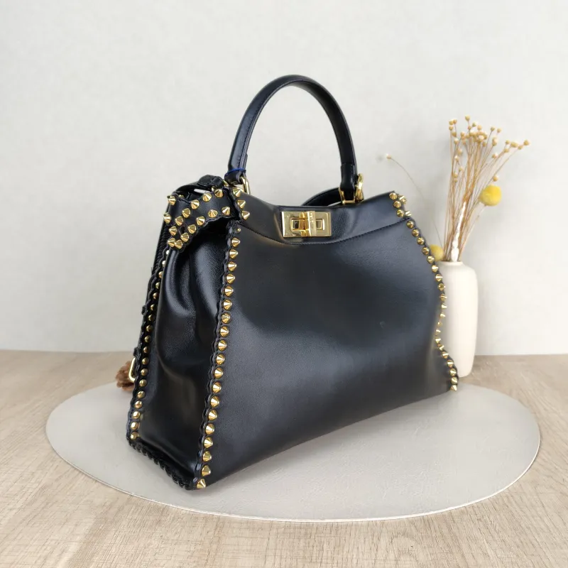 FENDI Crossbody Bagpeekaboo lconic Crossbody Bag Black Calfskin Medium33.5 × 13 × 25.5 cm — cover view 3 of 5