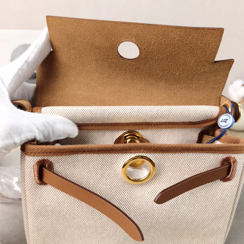 Hermès Crossbody Bag Herbag Zip 20 Beige Brown Calfskin，Canvas Mini 20.5 × 7 × 16.5 cm G — detail view 8 of 13