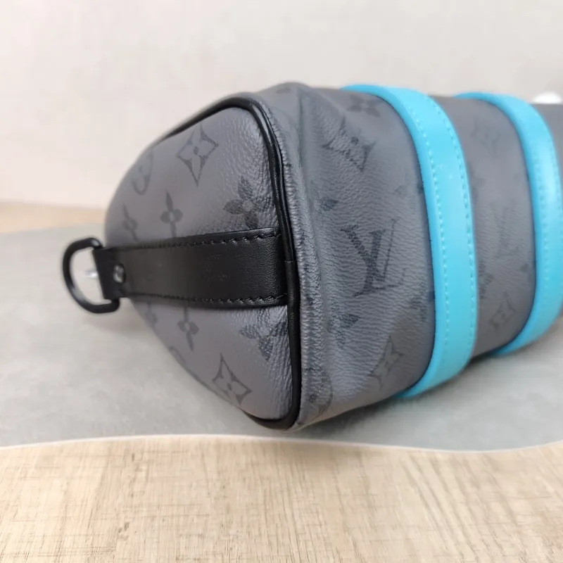 Louis Vuitton Crossbody Bag Keepall 25 Black · Blue PVC Medium 25 × 11 × 15 cm — detail view 4 of 13
