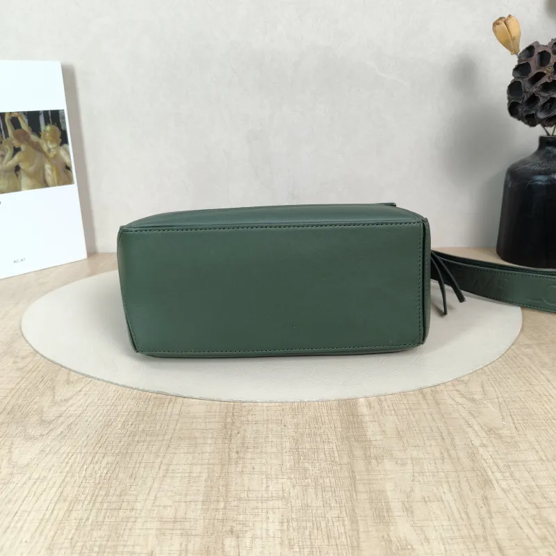 LOEWE Crossbody Bag Puzzle Green CC alfskin Small24 × 10.5 × 16.5 cm — cover view 2 of 5