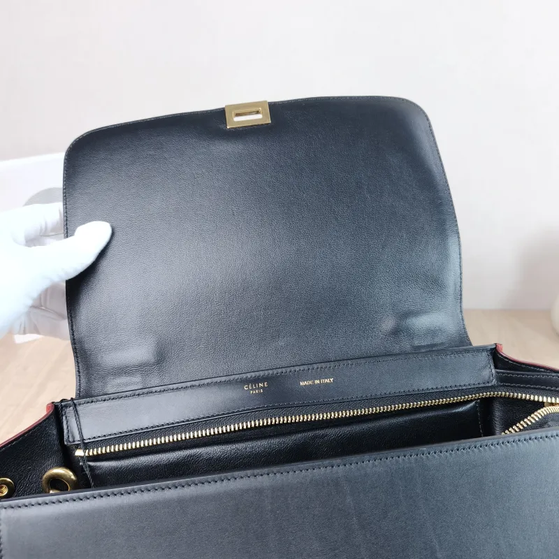 CELINE Crossbody Bag Trapeze Colorblock Calfskin Small27 × 13 × 22 cm — detail view 6 of 12