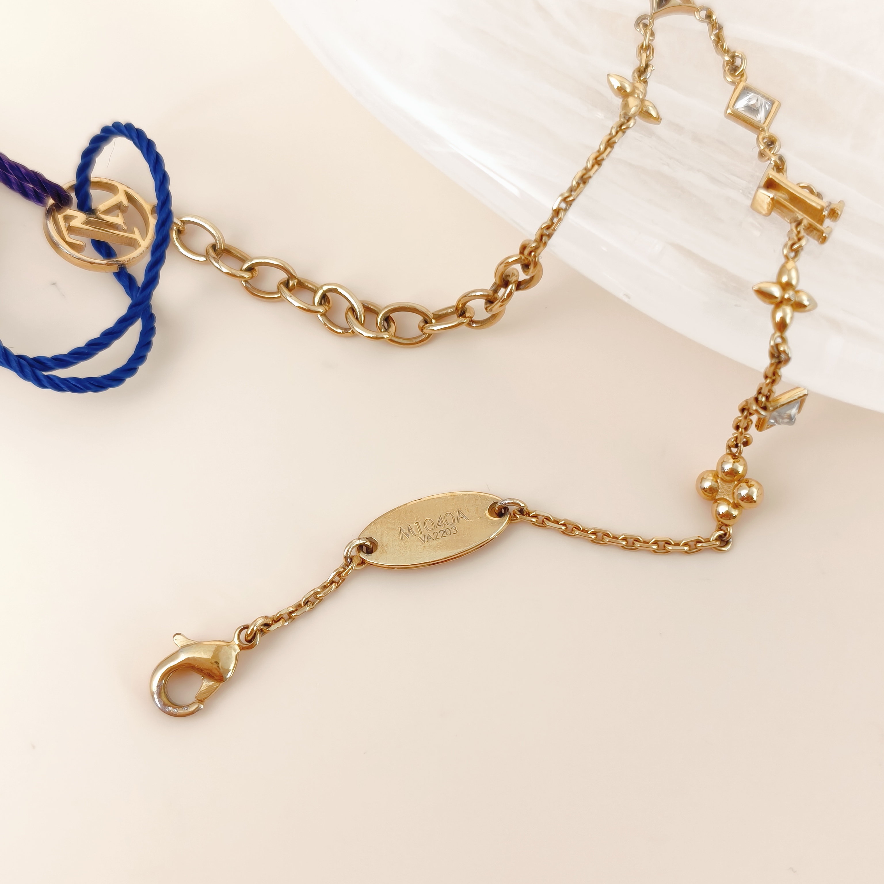 Louis Vuitton Bracelet Pendant Bracelet Gold One Size18cm — cover view 3 of 11