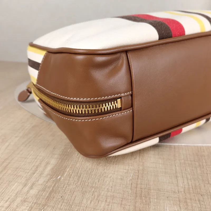 Miumiu Top Handle Bag Beau Canvas Large 34 × 10 × 20 cm — detail view 4 of 13