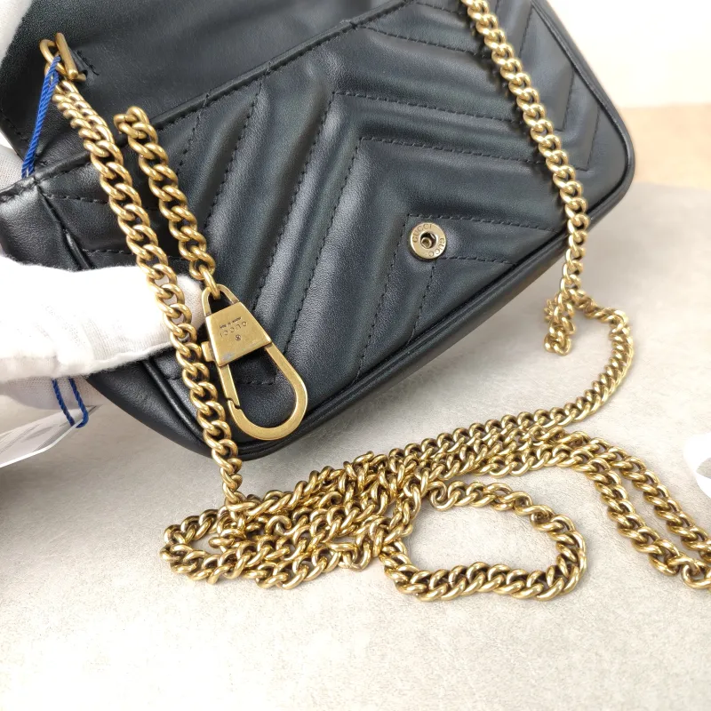 GUCCI Crossbody Bag GG Marmont Mini Marmont Mini Black Calfskin Mini 16.5 × 4.5 × 9.5 cm — detail view 2 of 8