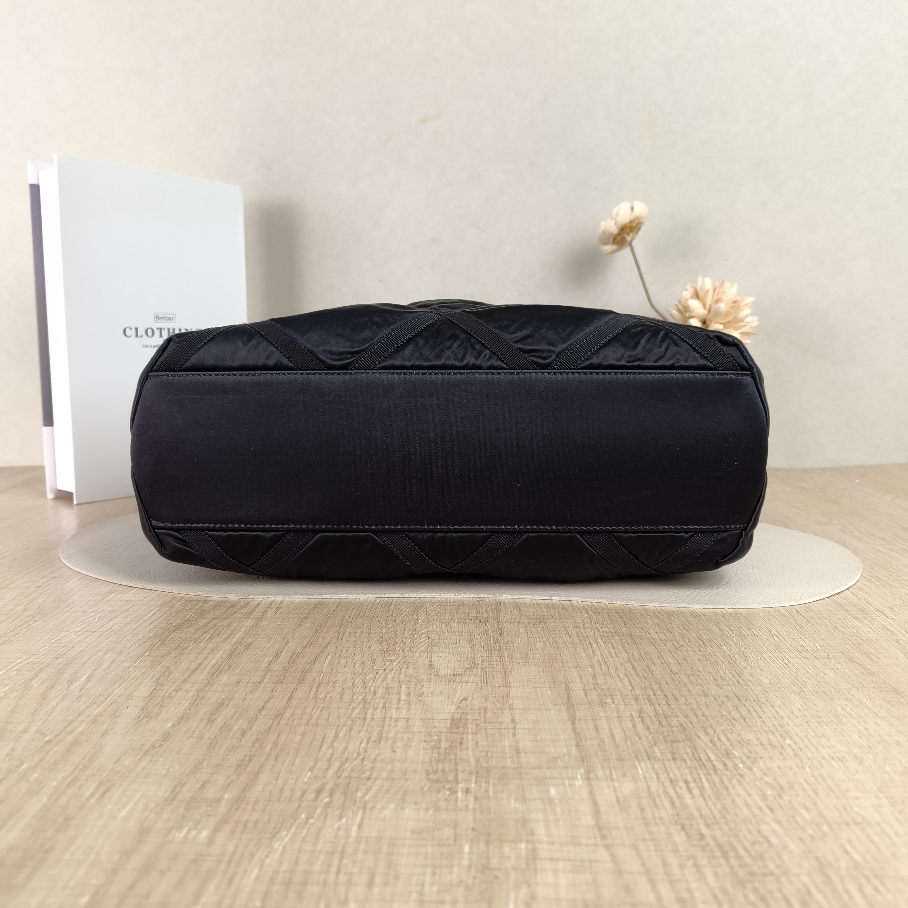 Chanel Shoulder Bag hobo Black One Size35 × 12 × 35 cm — cover view 4 of 4