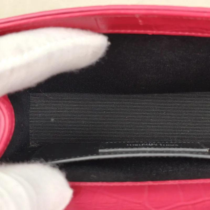 SAINT LAURENT Crossbody Bag KATE Red Calfskin Mini17 × 5 × 11.5 cm — detail view 2 of 12