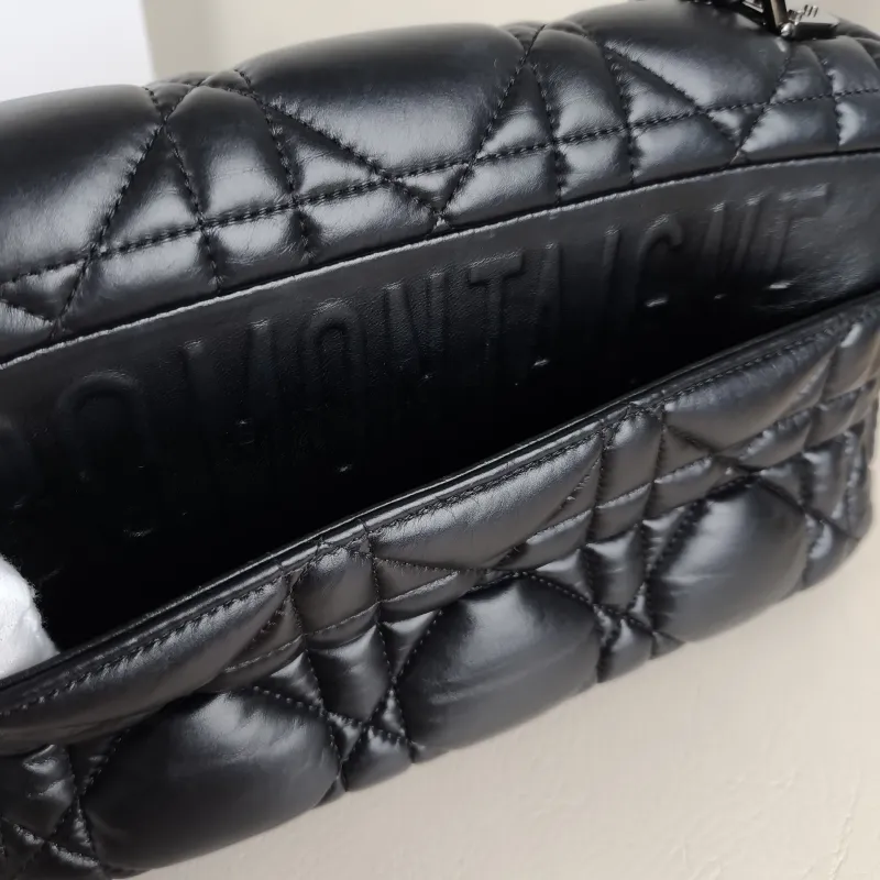 DIOR Crossbody Bag Caro Chain Bag Black Calfskin Medium 25.5 × 9 × 15.5 cm logo — detail view 7 of 12