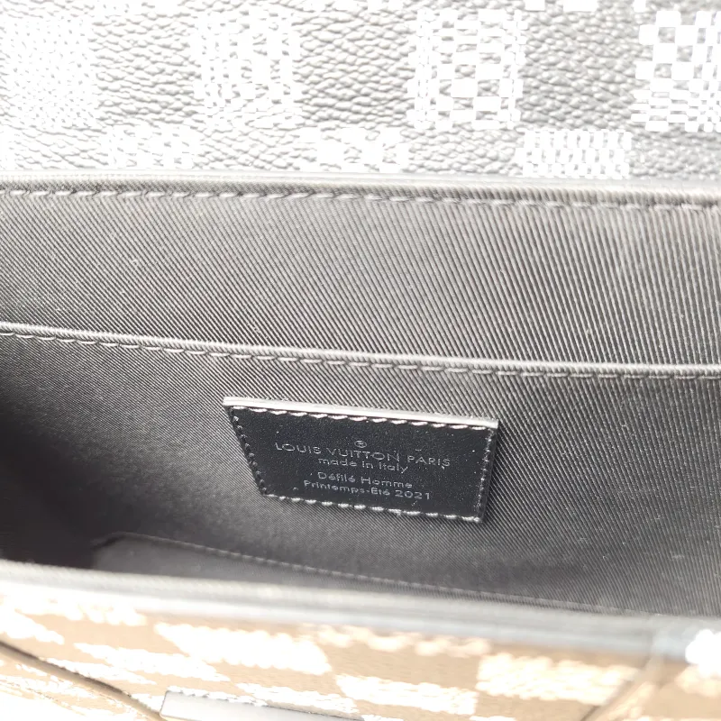 Louis Vuitton Crossbody Bag Flap Soft Trunk Messenger Bag Colorblock PVC One Size 20 × 5.5 × 16 cm — detail view 9 of 12