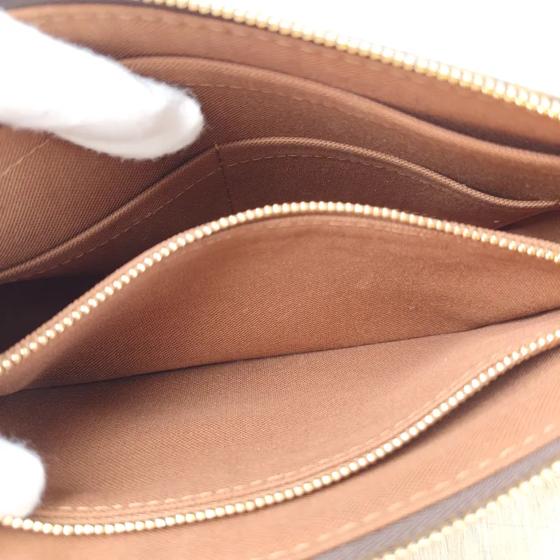 Louis Vuitton Shoulder Bag Pochette Accessoires Monogram PVC Large 23 × 4 × 13.5 cm — detail view 11 of 11