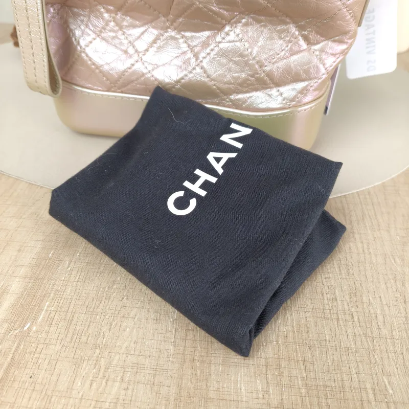 Chanel Crossbody Bag Gabrielle Gabrielle Bag Calfskin Small 20 × 8 × 15 cm 27 — detail view 7 of 14