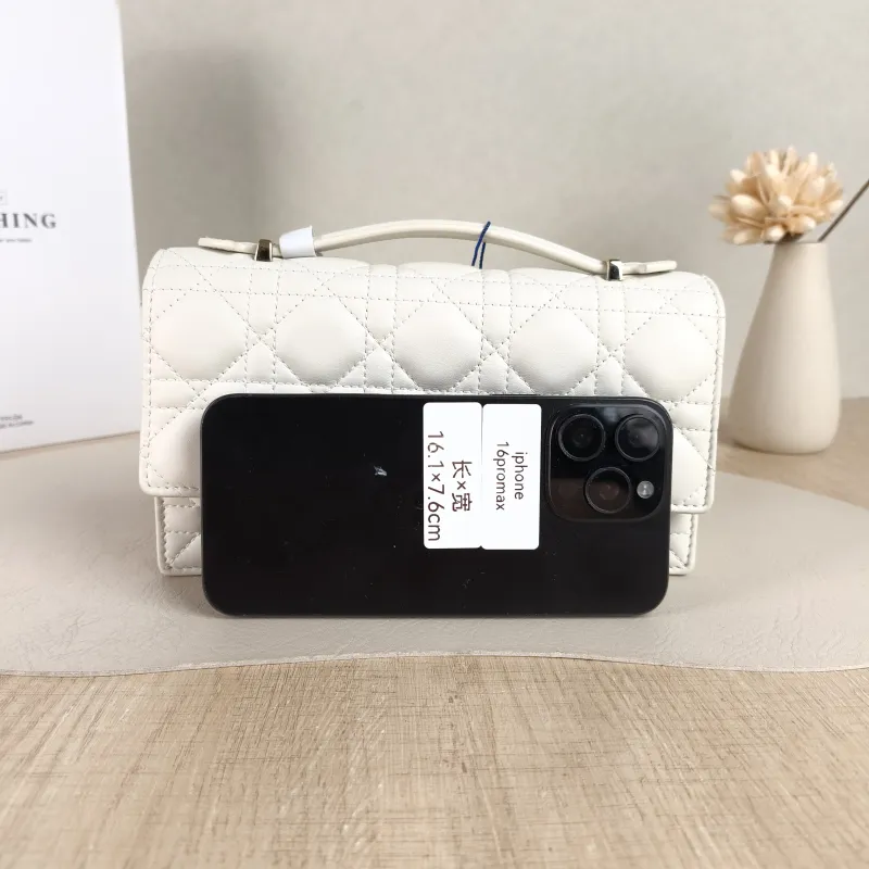 DIOR Shoulder Bag My Chain Bag White Lambskin mini21 × 4.5 × 11.5 cm — cover view 4 of 6