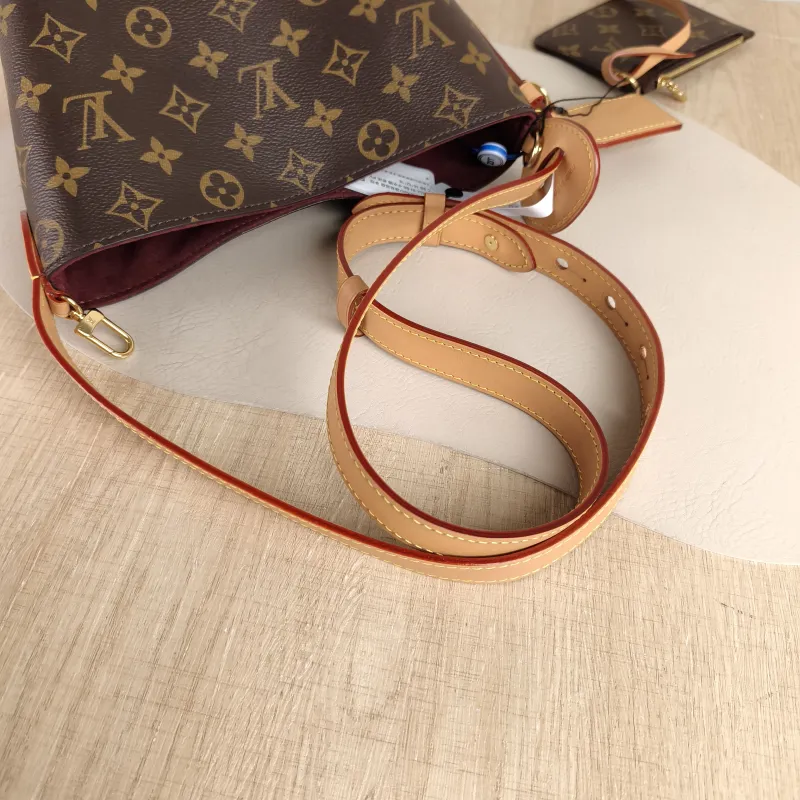 Louis Vuitton Top Handle Bag ALL IN BB Monogram PVC BB 16 × 12 × 18 cm — detail view 3 of 10