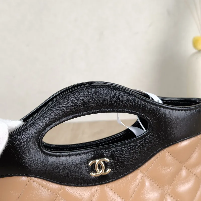 Chanel Crossbody Bag31Bag Beige · Black Waxed Leathernano19 × 5 × 12 cm — detail view 5 of 14