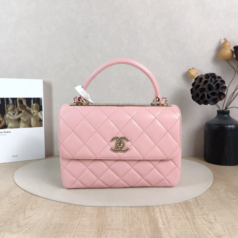 Chanel Crossbody Bag Trendy CC Pink Lambskin Small 25 × 12 × 17 cm Microchip Edition