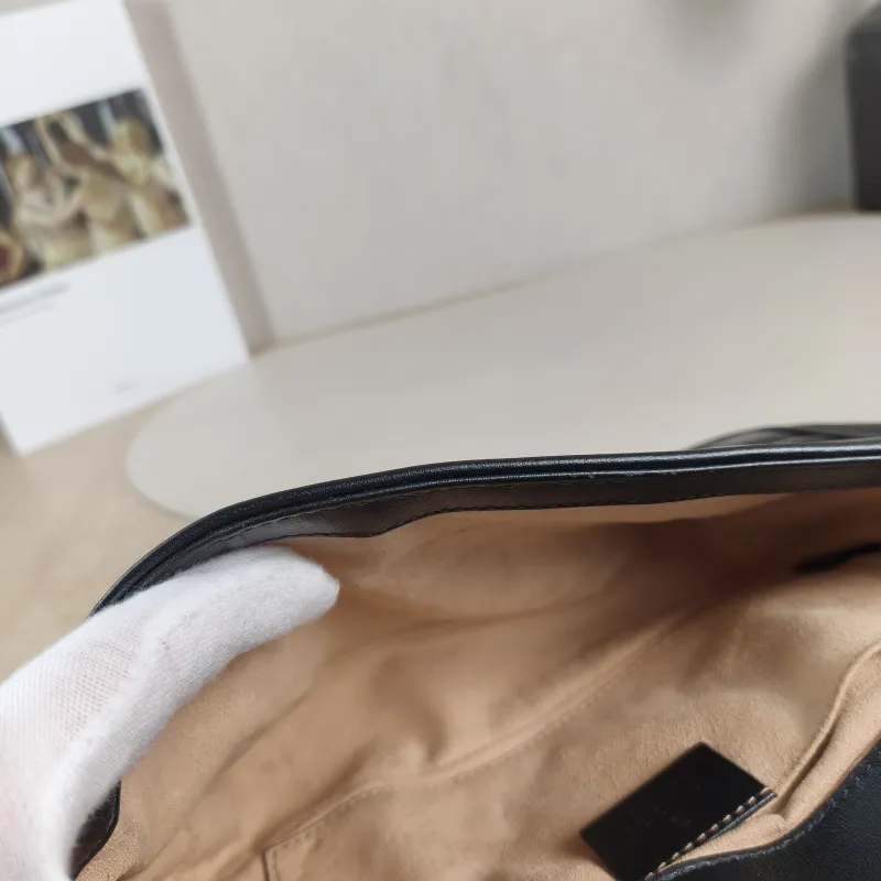GUCCI Crossbody Bag GG Marmont Small Marmont 22 Black CC alfskin Small 22 × 6 × 13 cm — detail view 12 of 13