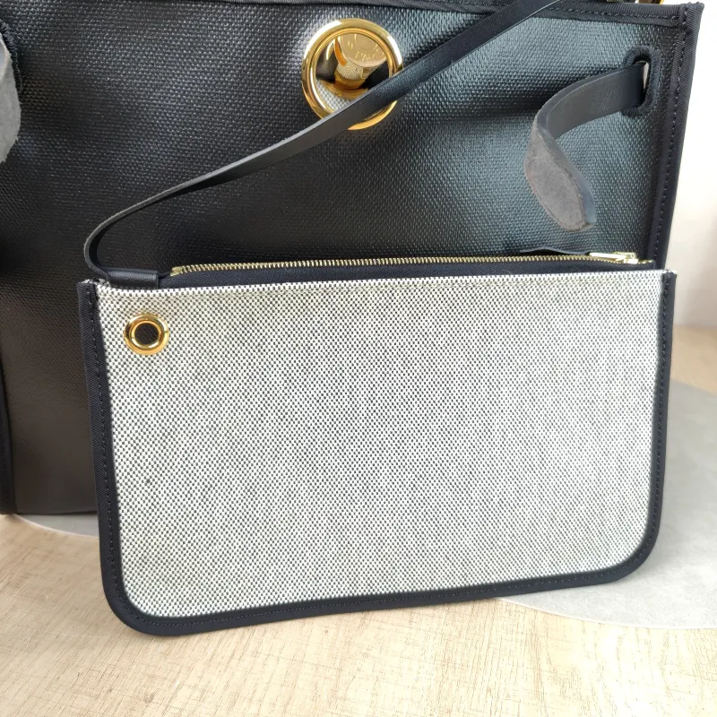 Hermès Crossbody Bag Herbag 31 Black Canvas Medium 30.5 × 11 × 25.5 cm W — detail view 10 of 12