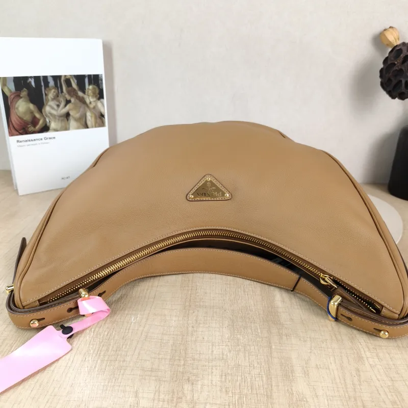 PRADA Shoulder Bag Arqué Brown Calfskin Large 35 × 8 × 22 cm — detail view 5 of 12