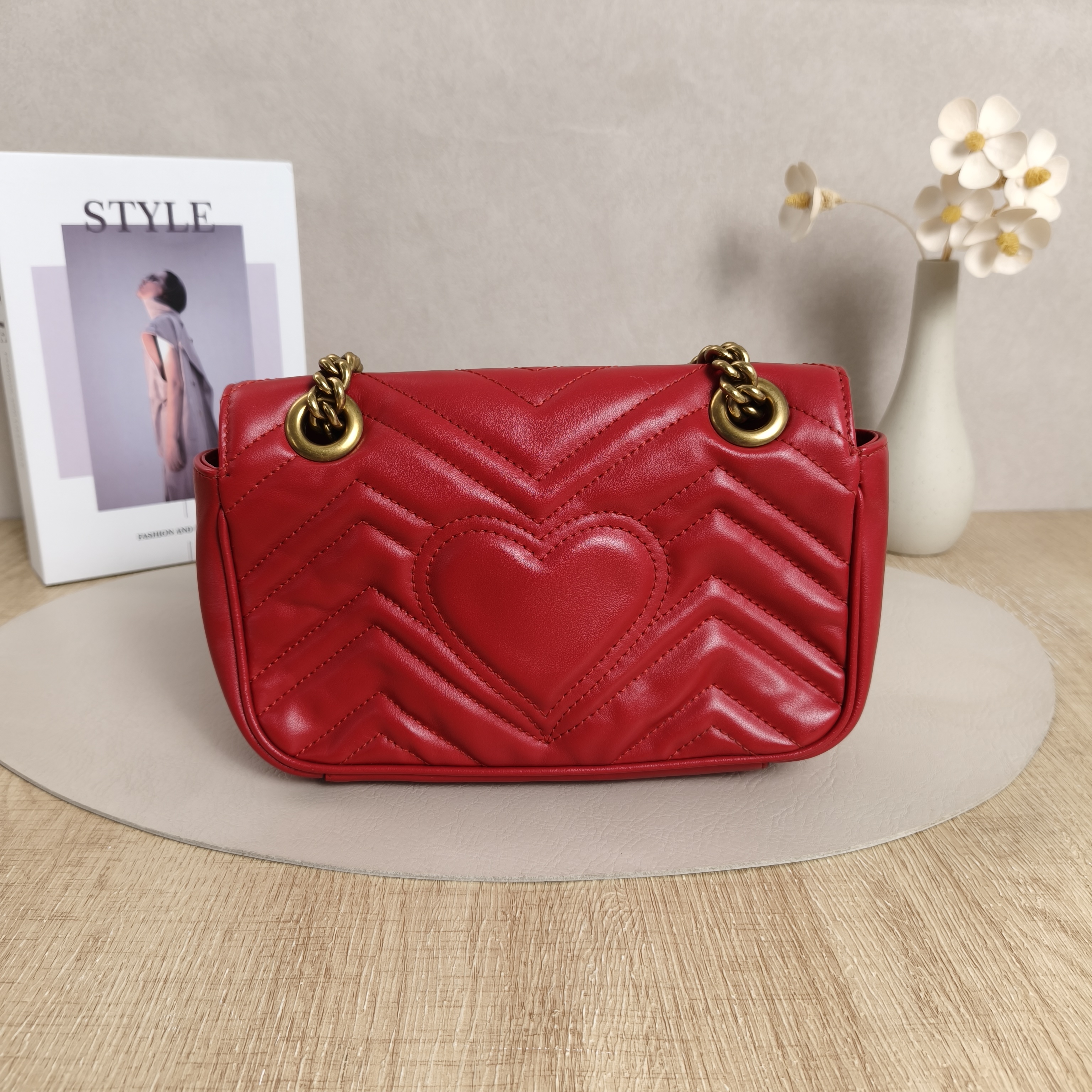 GUCCI GG Marmont Marmont22Small Red Lambskin · Dust Bag · 22 × 6 × 13 cm — cover view 6 of 12