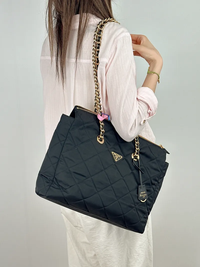 PRADA Shoulder Bag Re-Edition Black Nylon One Size 35 × 9 × 27 cm — on-model view 2 of 2