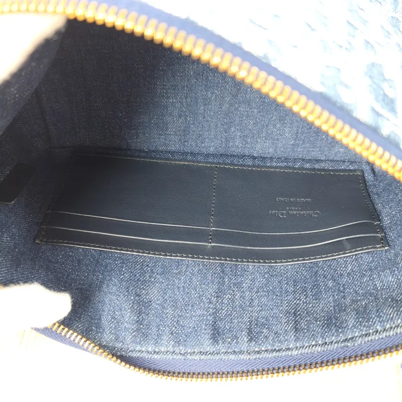 Louis Vuitton Crossbody Bag Speedy25 Medium 25 × 15 × 19 cm — detail view 9 of 12