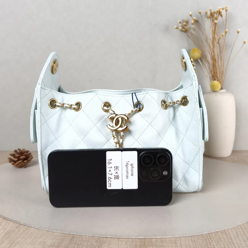 Chanel Crossbody Bag 25Bag Green Grained Calfskin Mini 22 × 12.5 × 20 cm — cover view 3 of 6