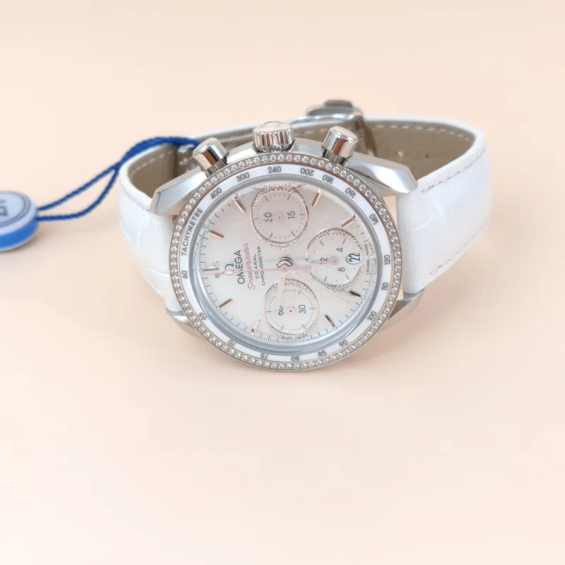 OMEGA Watch Collection Watch One Size 38 — cover view 9 of 10