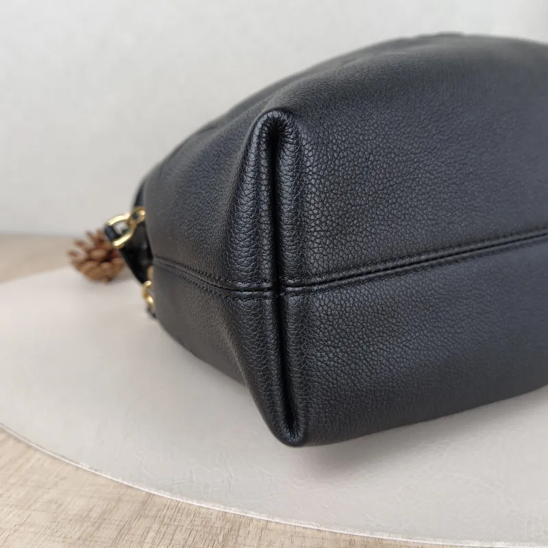 Louis Vuitton Crossbody Bag BUNDLE Black Empreinte Embossed Calfskin Monogram Medium28 × 11.5 × 20 cm — detail view 1 of 12