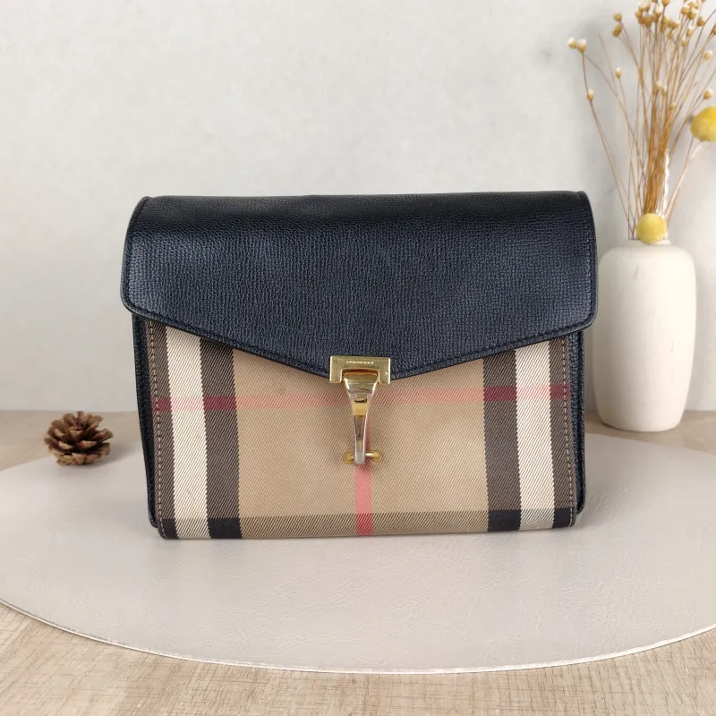 BURBERRY Crossbody Bag Crossbody Bag Monogram Black Canvas One Size24 × 6 × 20 cm