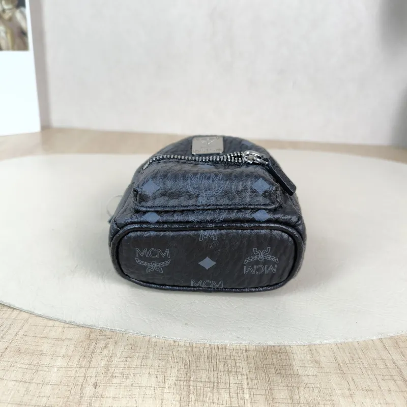 MCM Charm Charm Black Canvas 9.5 × 4.5 × 11.5 cm — cover view 4 of 5