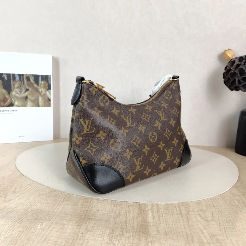 Louis Vuitton Crossbody Bag Boulogne PVC Small 26 × 9.5 × 16 cm — cover view 5 of 5
