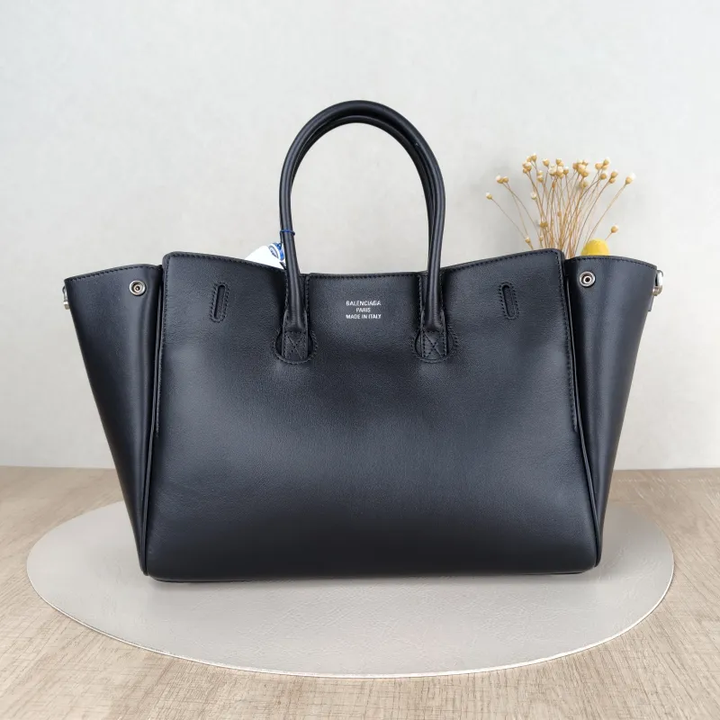 BALENCIAGA Top Handle Bag Bel air Black Calfskin Small 30 × 12 × 20.5 cm — cover view 5 of 5