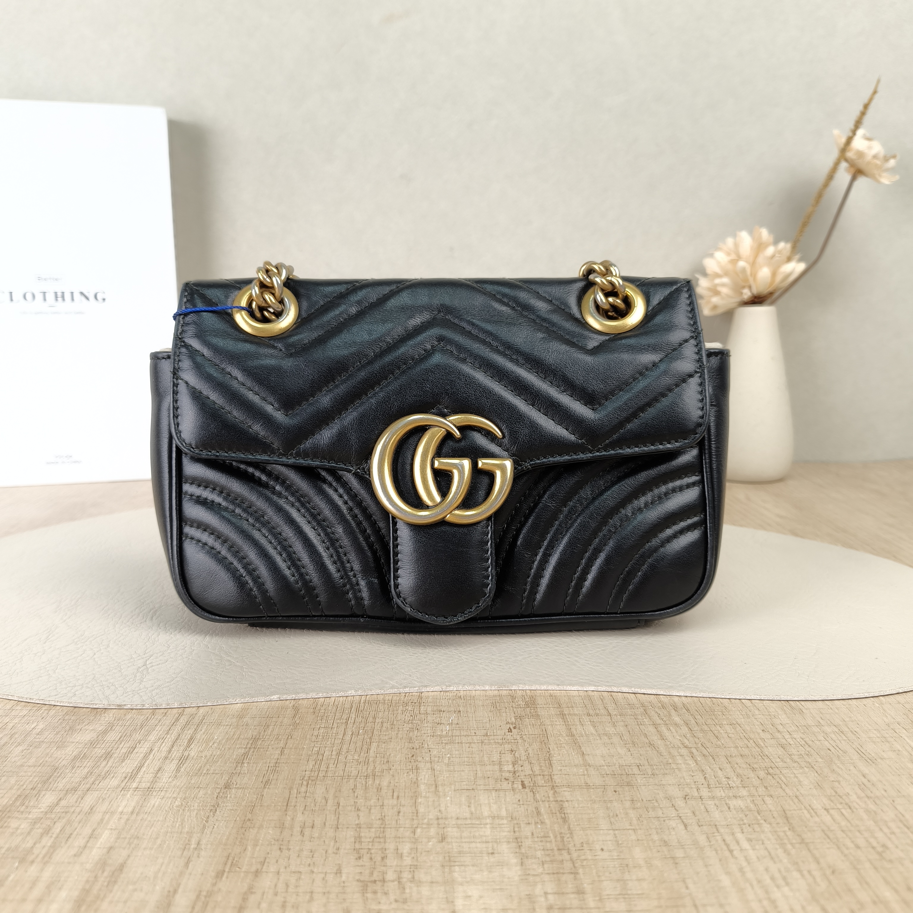 GUCCI Crossbody Bag GG Marmont Small Marmont 22Black CC alfskin Small22 × 6 × 13 cm