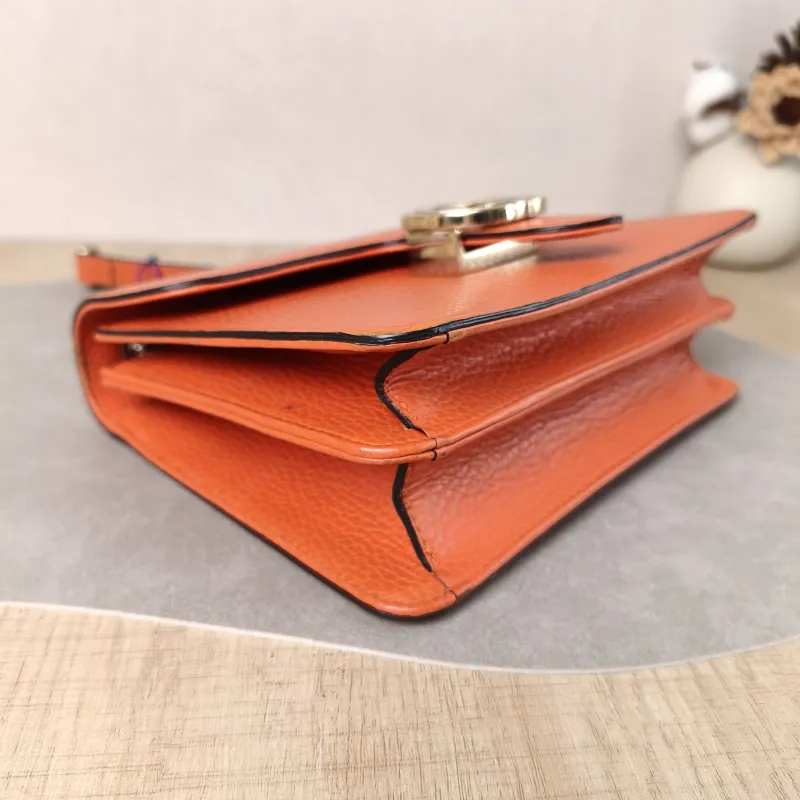 GUCCI Crossbody Bag Interlocking GG Calfskin Small 20 × 5 × 15 cm — detail view 9 of 15