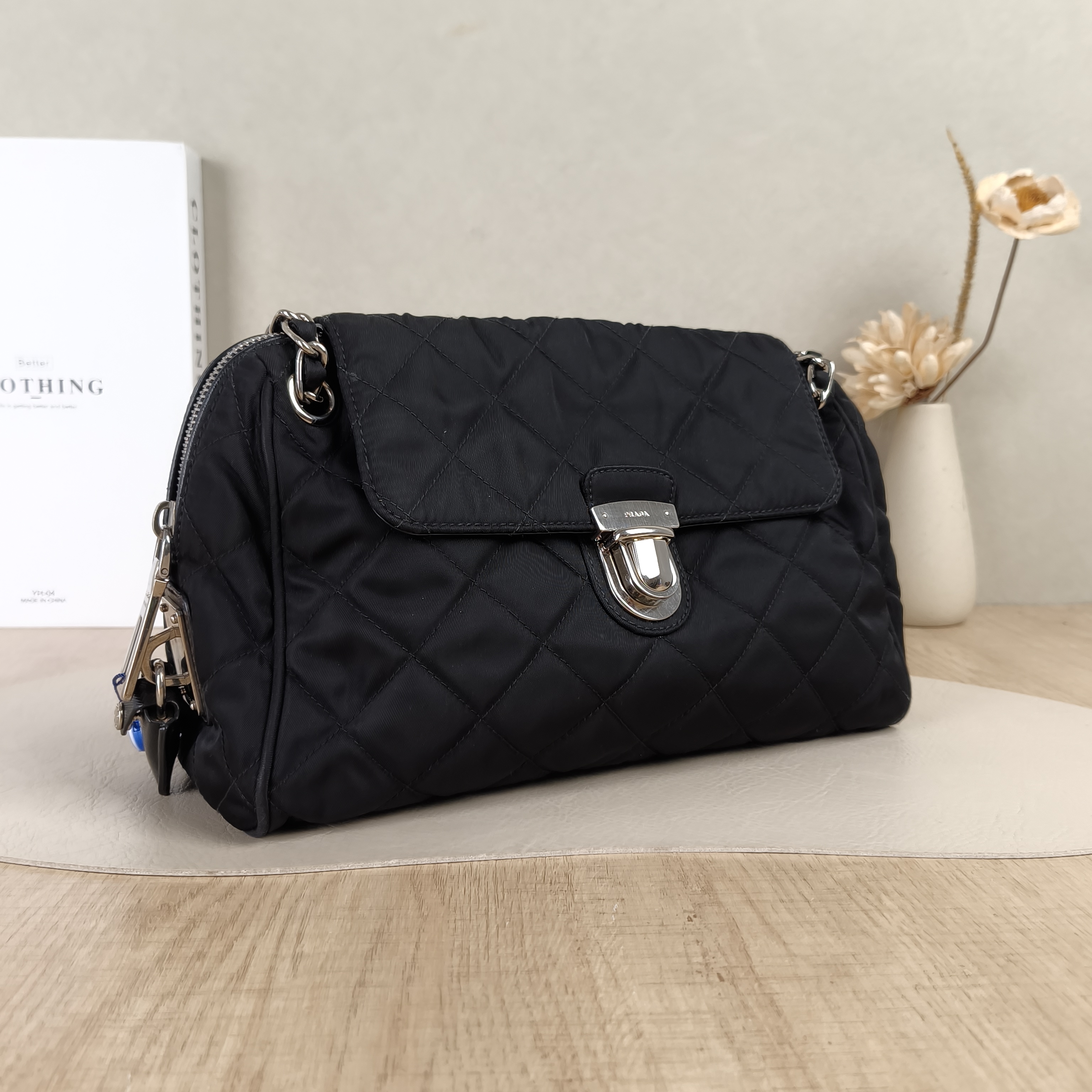 PRADA Crossbody Bag Messenger Bag Crossbody Bag Black Nylon One Size26 × 10 × 17 cm — cover view 3 of 5