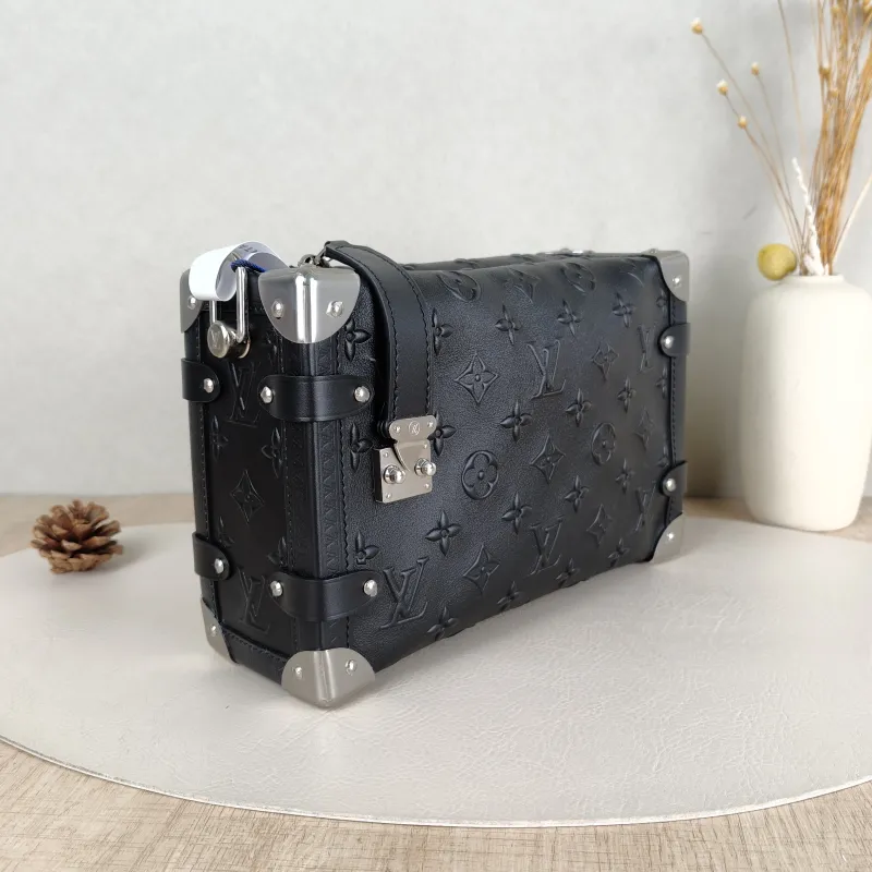 Louis Vuitton Crossbody Bag Side Trunk Box Black Calfskin Medium23.5 × 8.5 × 16 cm — cover view 2 of 5