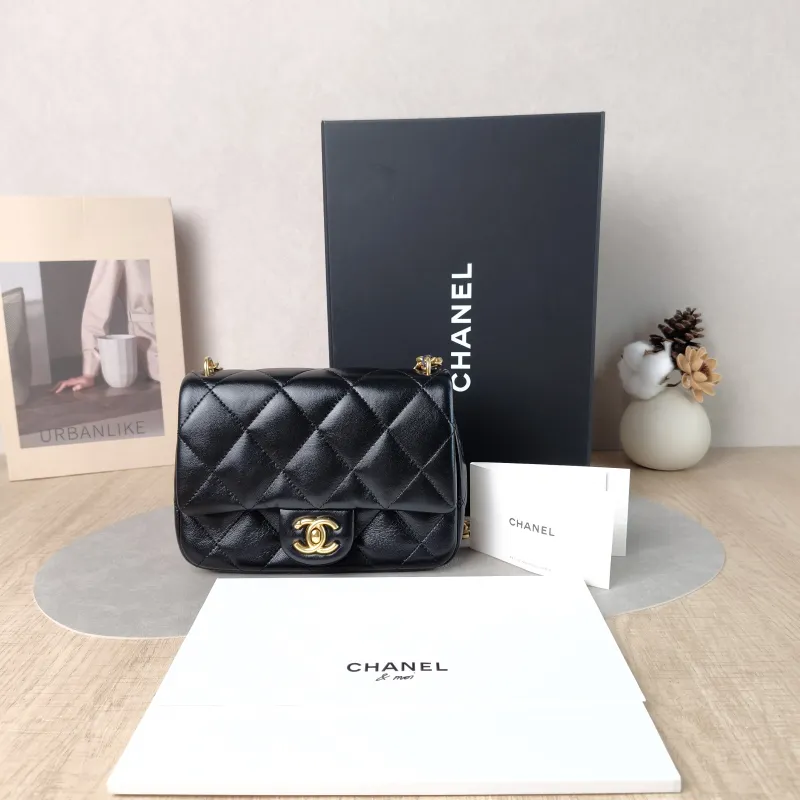 Chanel Crossbody Bag 23p Black Lambskin Mini 20 × 8 × 14 cm — cover view 3 of 6