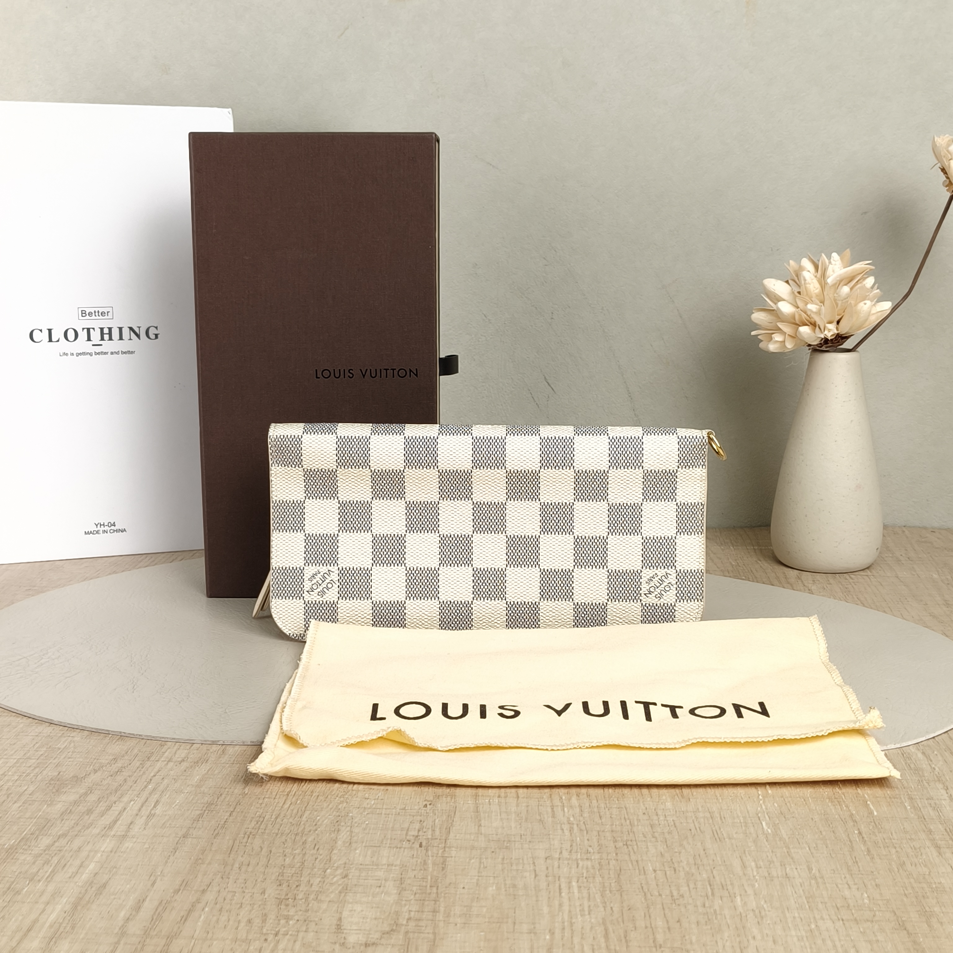 Louis Vuitton Wallet Edition Wallet PVC One Size21.5 × 2 × 11 cm — cover view 3 of 6