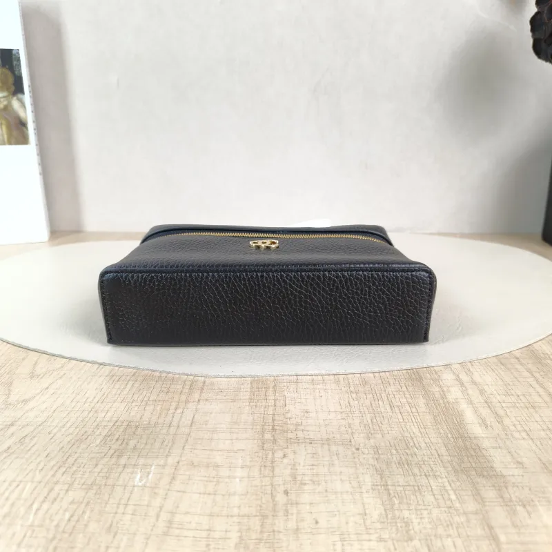 Chanel Crossbody Bag lp Box Bag Top Handle Crossbody Bag Black Calfskin One Size 19.5 × 5 × 17 cm — cover view 5 of 6