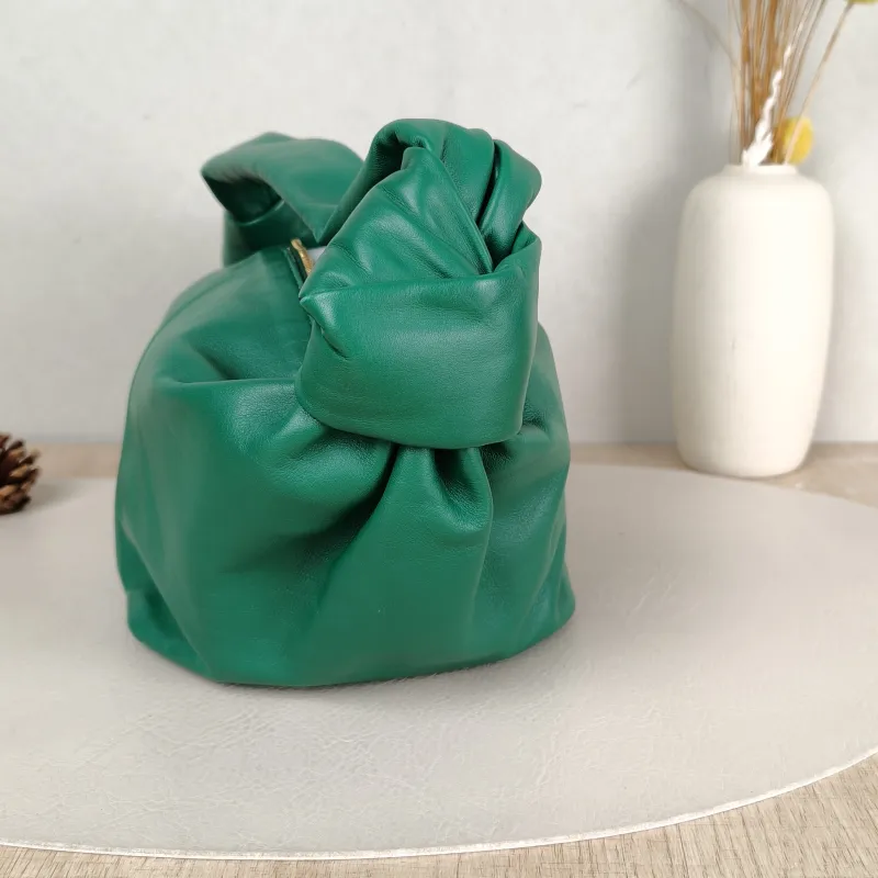 Bottega Veneta Top Handle Bag Jodie Green Calfskin Mini 28 × 8 × 23 cm — detail view 5 of 9