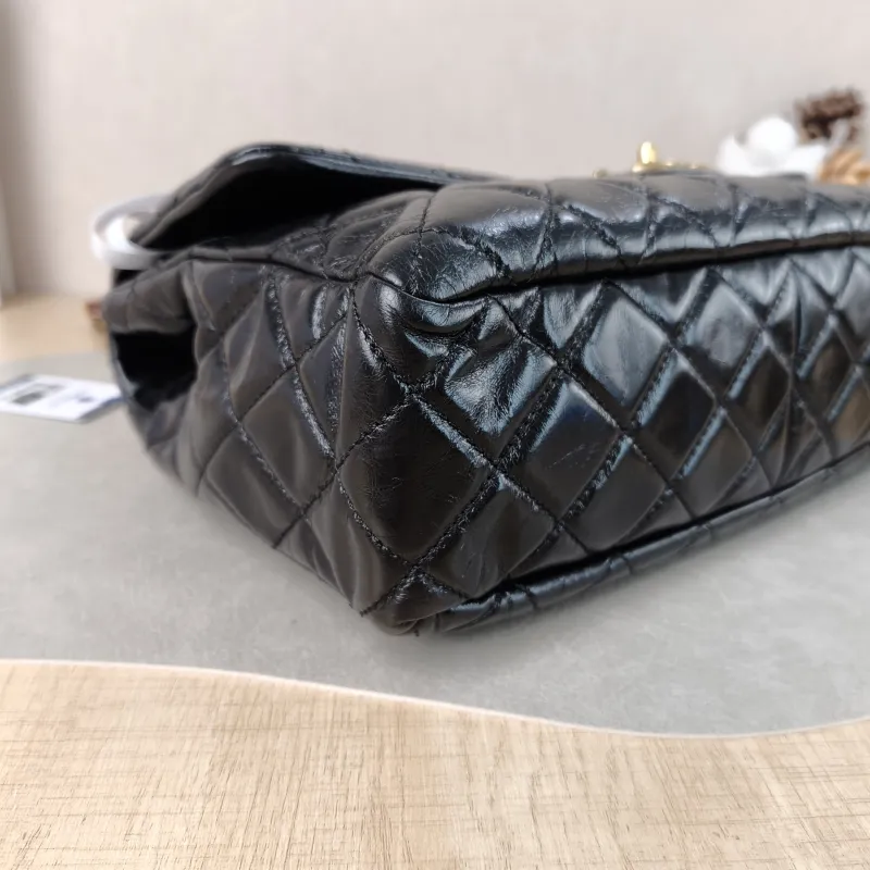 Chanel Top Handle Bag Top Handle Bag Black Calfskin 30 × 8 × 17.5 cm 19 — detail view 4 of 13