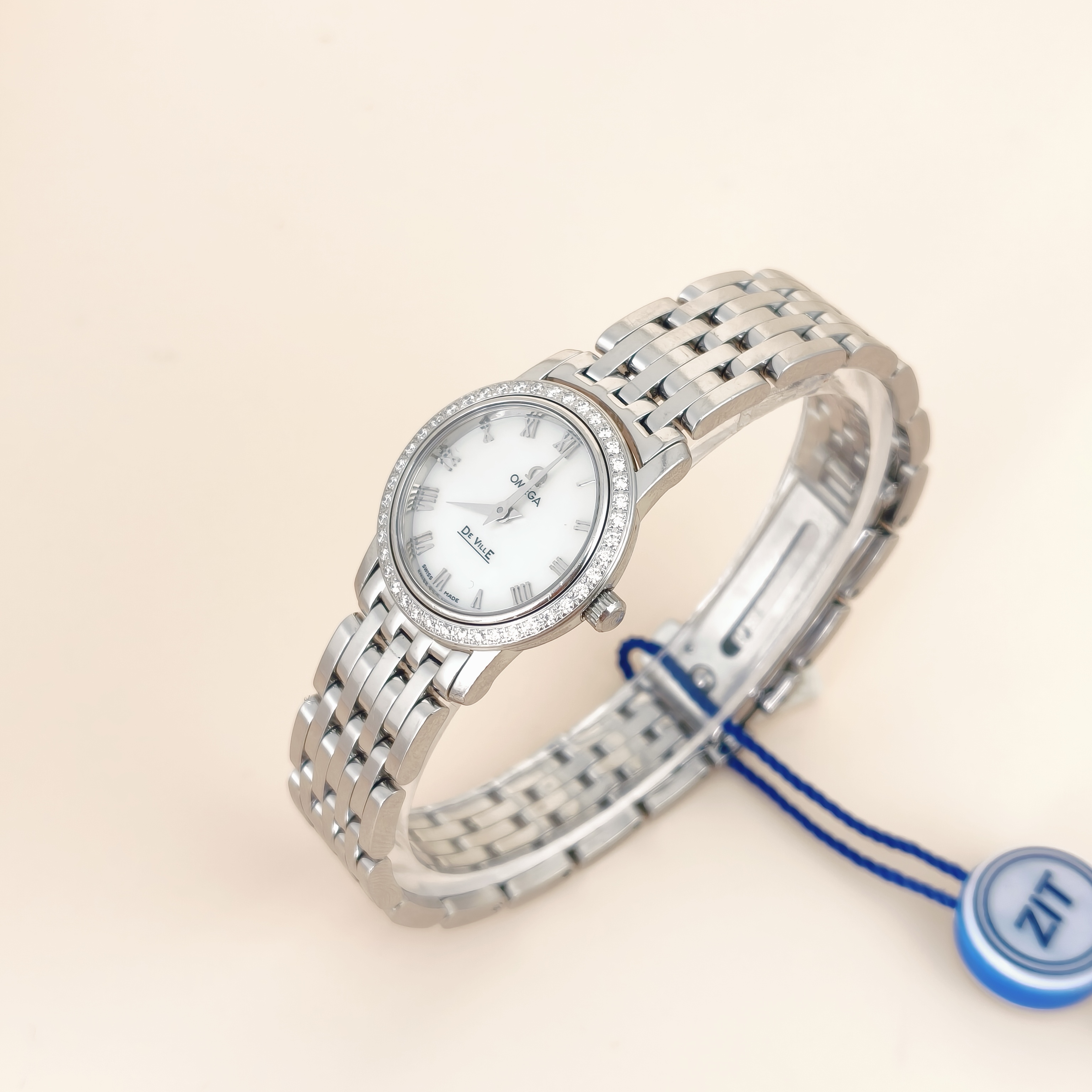 OMEGA Watch Collection Watch White 22mm Watch — cover view 5 of 7
