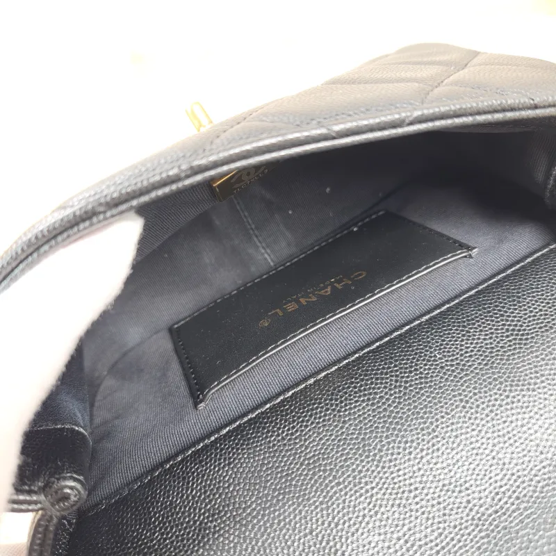 Chanel Shoulder Bag24p Shoulder Bag Black Grained Calfskinmini19 × 5.5 × 14 cm — detail view 13 of 14