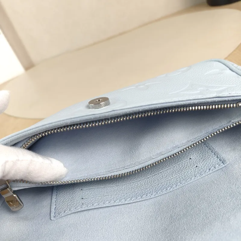 Louis Vuitton Crossbody Bag IVY Blue Empreinte Embossed Calfskin Small 23.5 × 4.3 × 12 cm — detail view 6 of 13